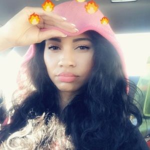 Meet your Posher, Lily